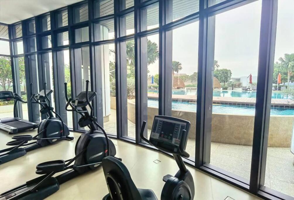 C0704 Almas Suite Seaview & Netflix Stay Nusajaya  Exterior foto