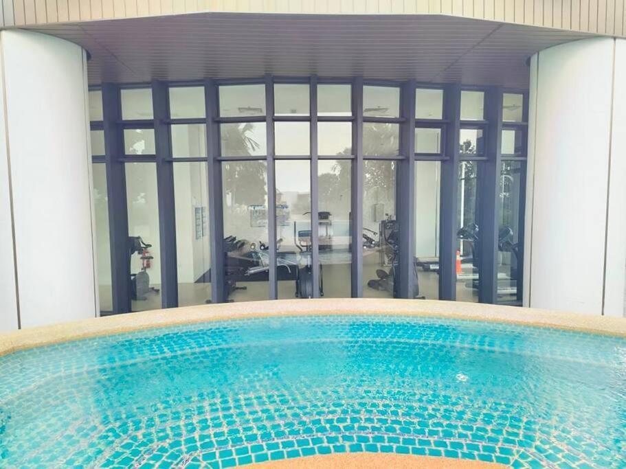 C0704 Almas Suite Seaview & Netflix Stay Nusajaya  Exterior foto
